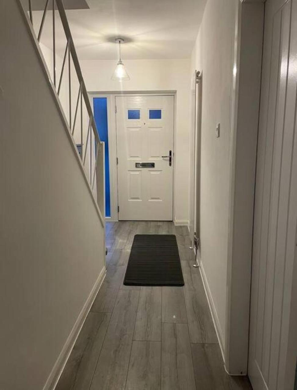 Entire House - Peaceful 3 Bedroom Home Rishton 外观 照片